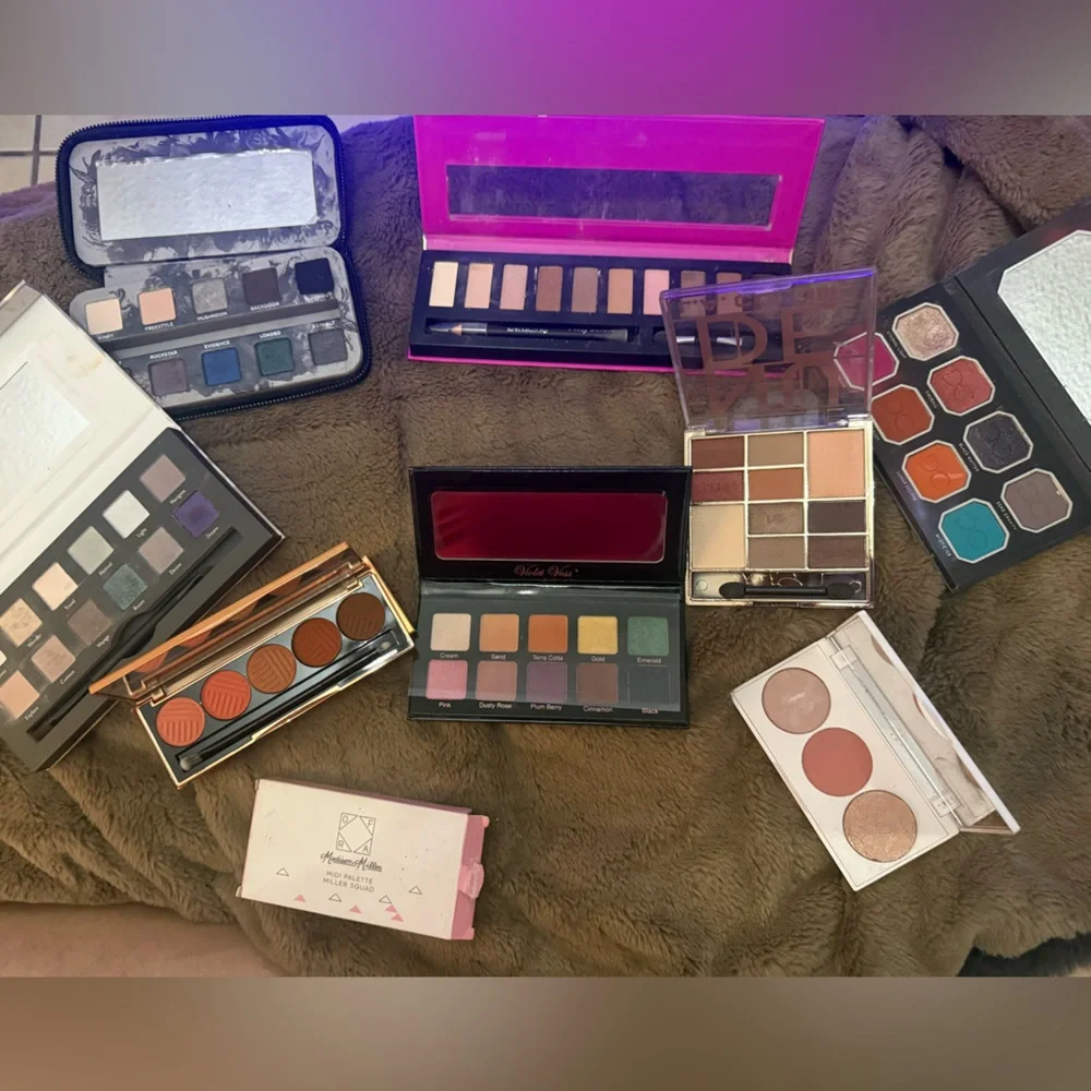 Eyeshadow Palettes